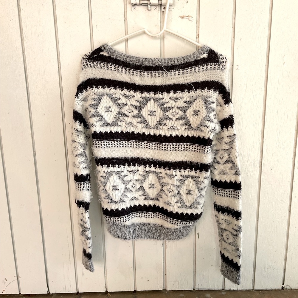Soft sweater - Picture 2 of 3